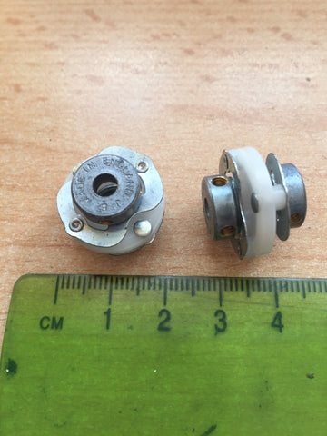 5610 4mm to 4mm coupler   H147