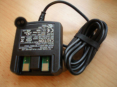 Plug in power pack 6W AC/DC adaptor model FW7650/07,5 made by Friwo